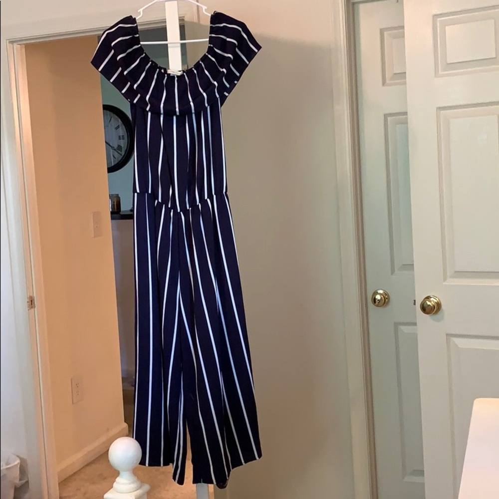 Romper - Picture 1 of 3